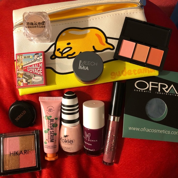 naked cosmetics Other - 🎉 HOST PICK!! $121 Worth of Makeup for ONLY $39!!